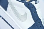 Air Jordan 1 Low SB Midnight Navy - Imagem 5