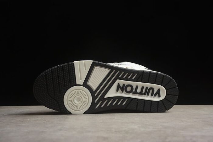 Louis Vuitton Trainer Black White - Imagem 4