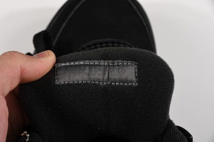 Air Jordan 4 Black Cat - Imagem 8