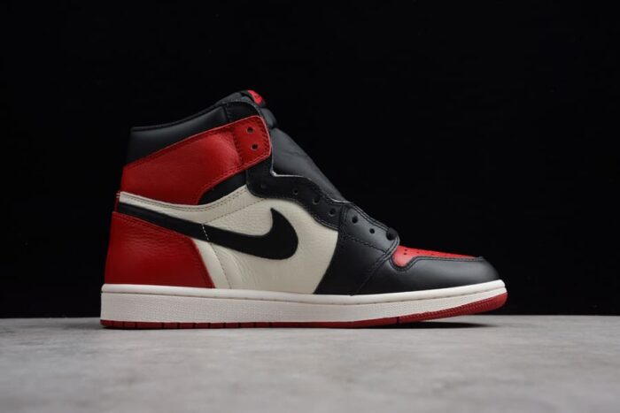 Air Jordan 1 High OG 'Bred Toe' - Imagem 5
