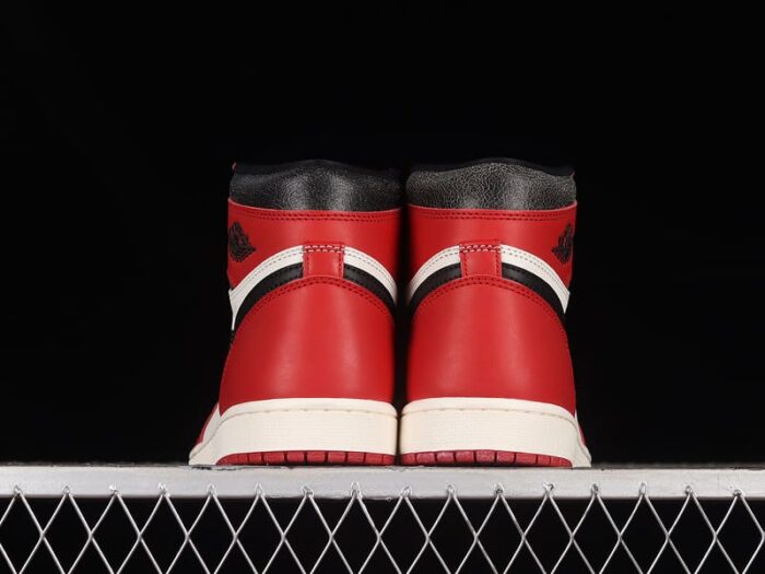 Air Jordan 1 High Chicago Lost and Found - Imagem 9
