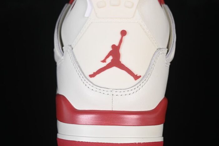 Air Jordan 4 Valentine's Day Pale Ivory Sierra Red (2026) - Imagem 8