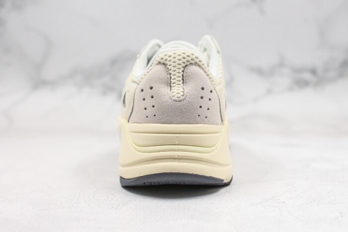 Adidas Yeezy Boost 700 Analog - Imagem 5