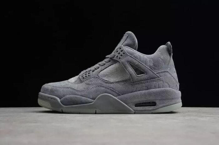 Air Jordan 4 Retro Kaws Cool Grey - Imagem 4