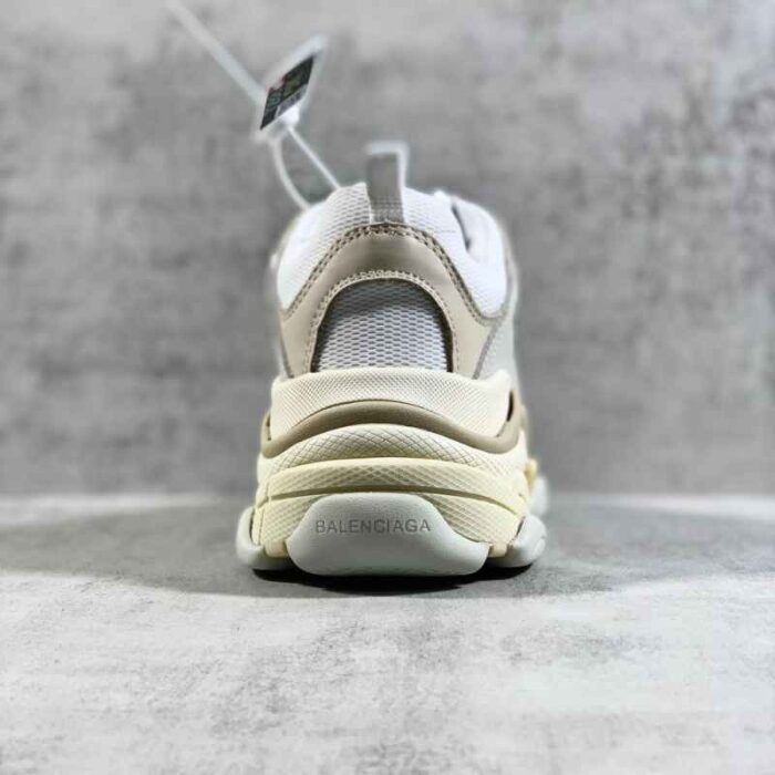 Balenciaga Triple S White Cream - Imagem 4