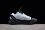 Adidas Yeezy 700 MNVN Blue Tint - Imagem 3