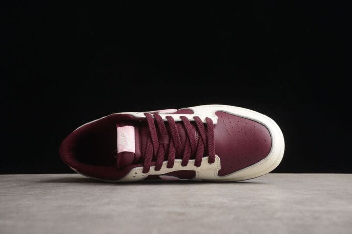 Nike Dunk Low Premium Valentine's Day - Imagem 6