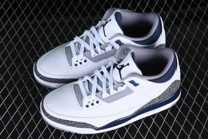 Air Jordan 3 Retro Midnight Navy - Imagem 8