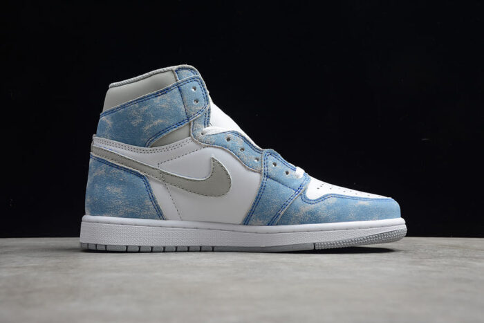 Air Jordan 1 High Hyper Royal - Imagem 5
