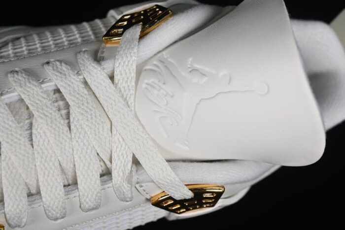 Air Jordan 4 Metallic Gold - Imagem 5