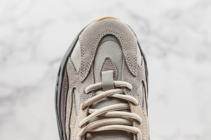 Adidas Yeezy Boost 700 Tephra - Imagem 3