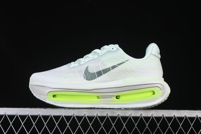 Nike Vomero Premium Barely Volt - Imagem 2