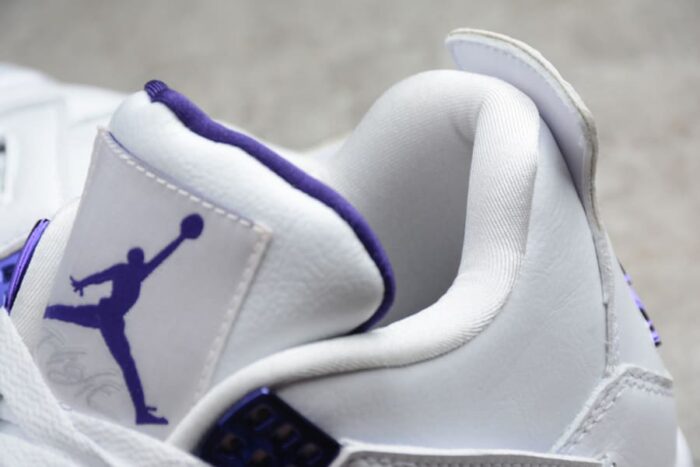 Air Jordan 4 Retro "Purple Metallic" - Imagem 9