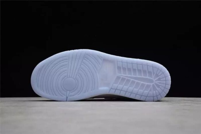 Jordan 1 Low Wolf Grey - Imagem 5