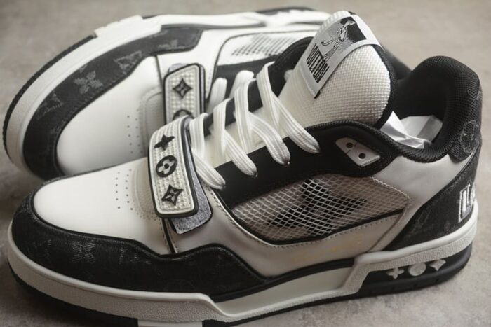 Louis Vuitton Trainer Black White - Imagem 7