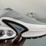 Nike Air Max DN Pure Platinum Hyper Royal - Imagem 4