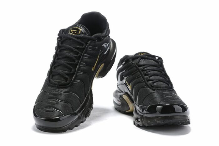 Air Max TN Plus Black Gold - Imagem 4