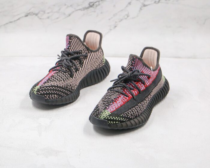 Adidas Yeezy Boost 350 V2 Yecheil (Non-Reflective) - Imagem 3