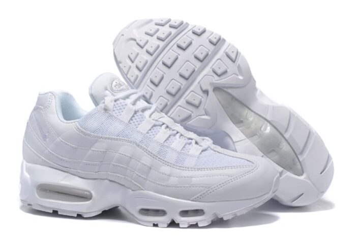Nike Air Max 95 Triple White - Imagem 3