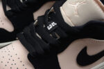 Jordan 1 Low Black Guava Ice - Imagem 7