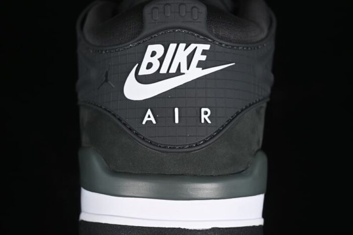 Air Jordan 4 RM Driveway Grey "Nigel Sylvester" - Imagem 4