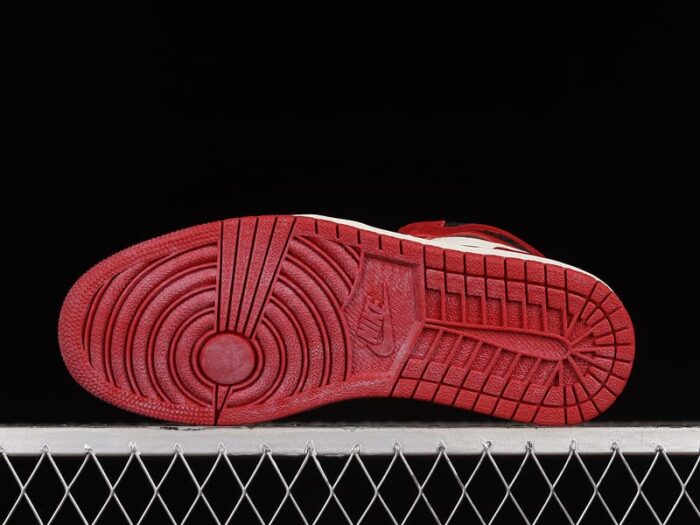 Air Jordan 1 High Chicago Lost and Found - Imagem 5
