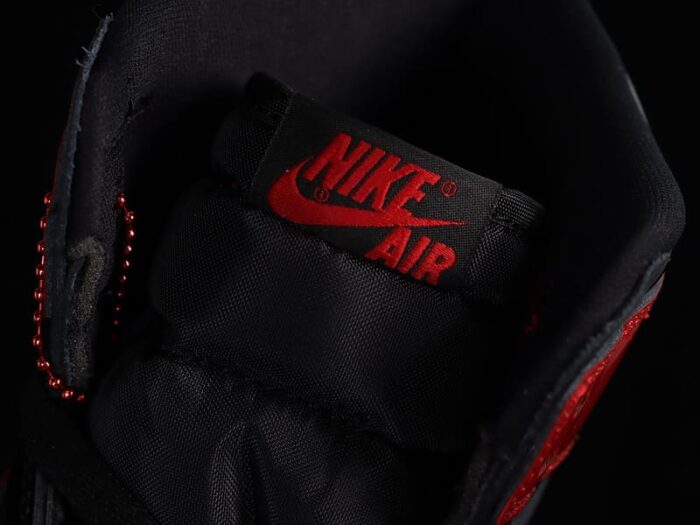 Air Jordan 1 High Patent Bred - Imagem 6
