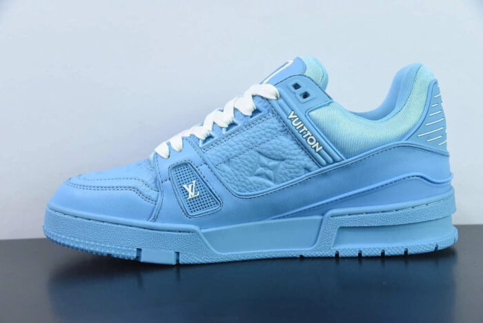 LV Trainer Blue Embossed Monogram - Imagem 4