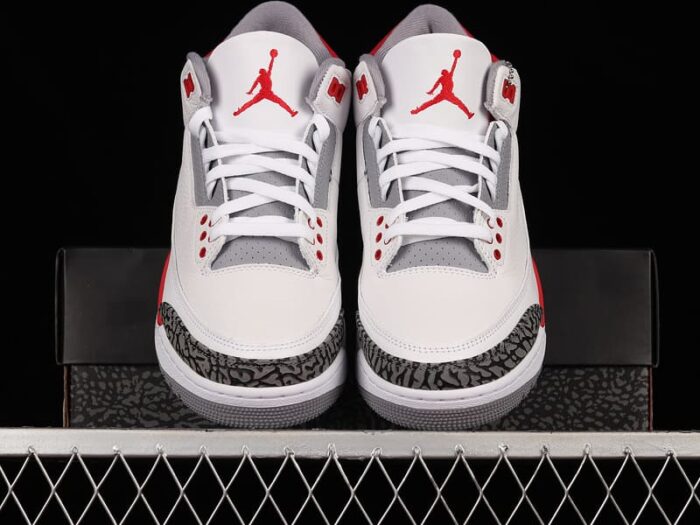 Air Jordan 3 Fire Red - Imagem 5