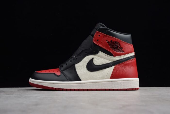Air Jordan 1 High OG 'Bred Toe' - Imagem 4