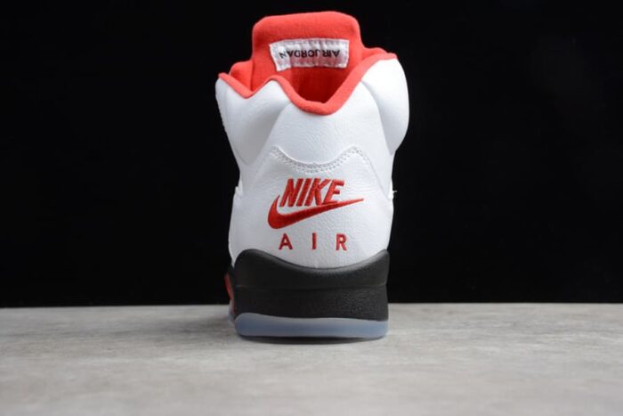 Air Jordan 5 Retro Fire Red - Imagem 5