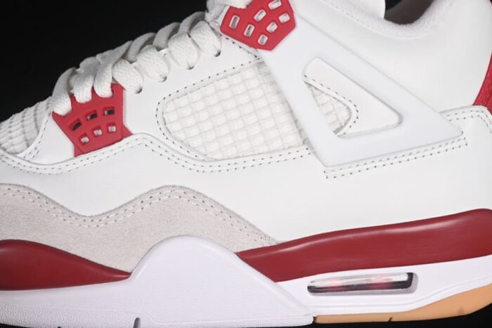 Air Jordan 4 Retro x Nike SB Varsity Red - Imagem 4