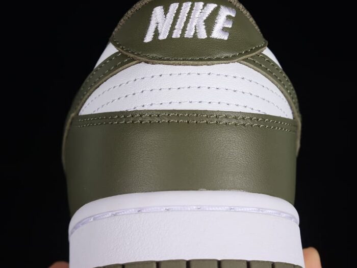 Nike Dunk Low Medium Olive - Imagem 4