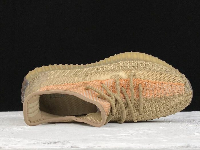 Adidas Yeezy 350 V2 Sand Taupe - Imagem 4