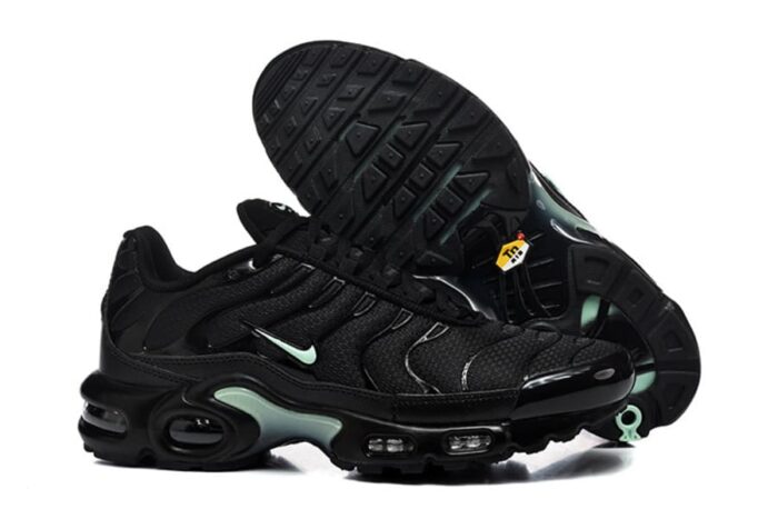 Air Max TN Plus Black Mint Green - Imagem 3