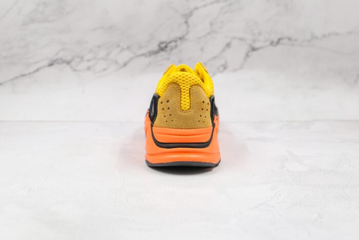 Adidas Yeezy Boost 700 Sun - Imagem 5