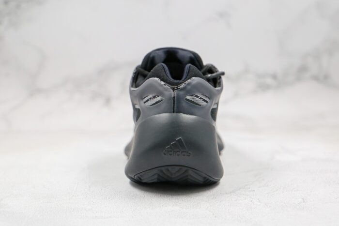 Adidas Yeezy Boost 700 V3 Alvah - Imagem 5