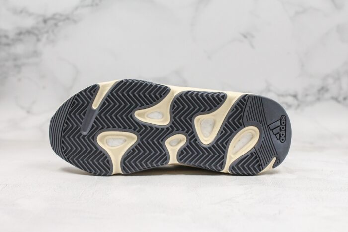Adidas Yeezy Boost 700 Analog - Imagem 6