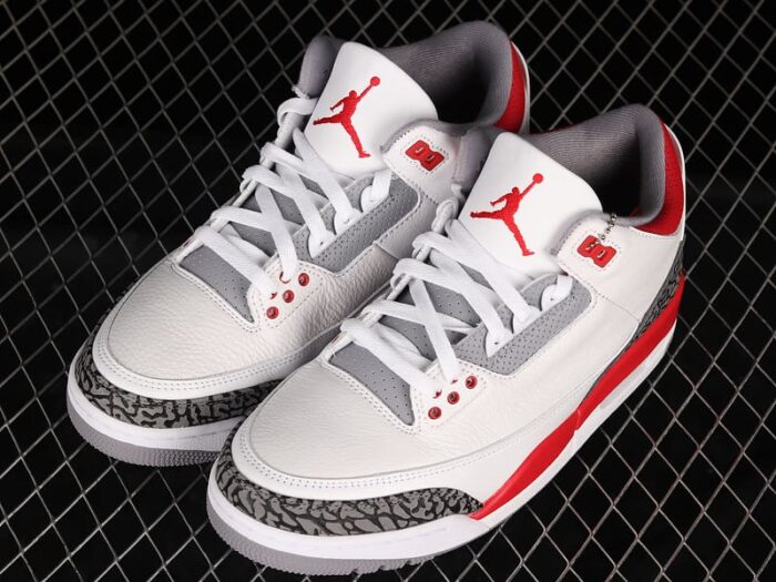 Air Jordan 3 Fire Red - Imagem 4