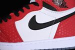 Air Jordan 1 High Spider-Man Origin Story - Imagem 5
