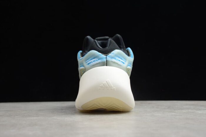 Adidas Yeezy 700 V3 Arzareth - Imagem 7