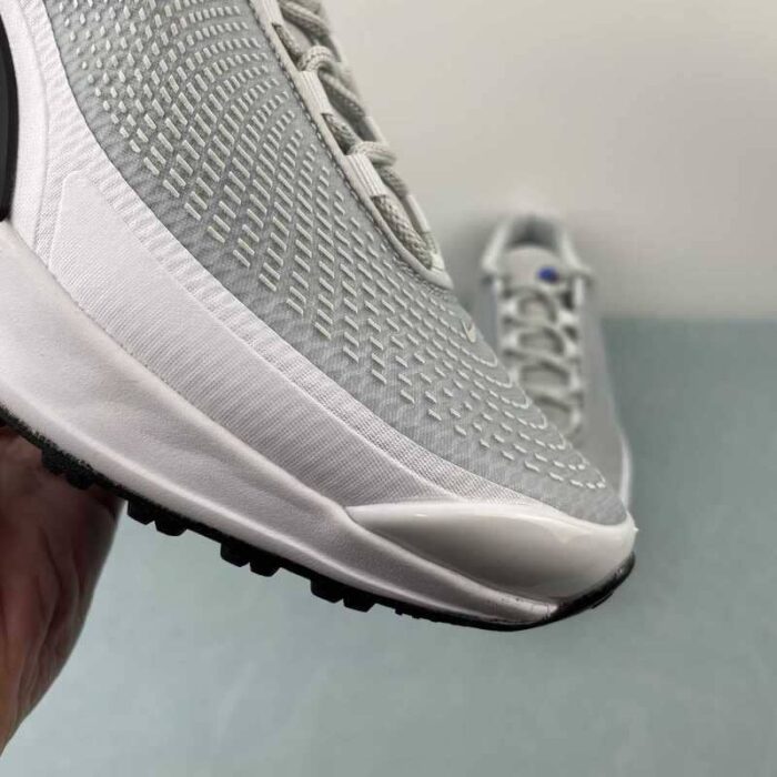 Nike Air Max DN Pure Platinum Hyper Royal - Imagem 8