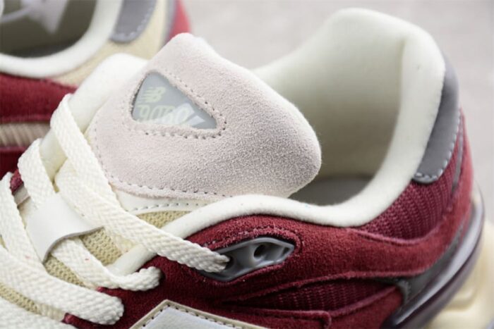 New Balance 9060 Washed Burgundy - Imagem 5