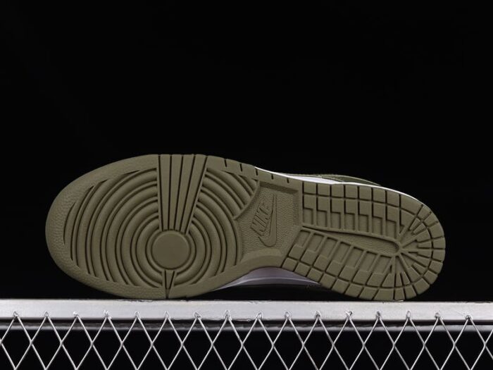 Nike Dunk Low Medium Olive - Imagem 5