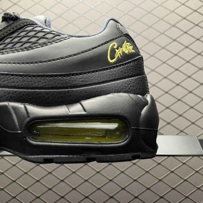 Corteiz x Nike Air Max 95 Honey Black - Imagem 5