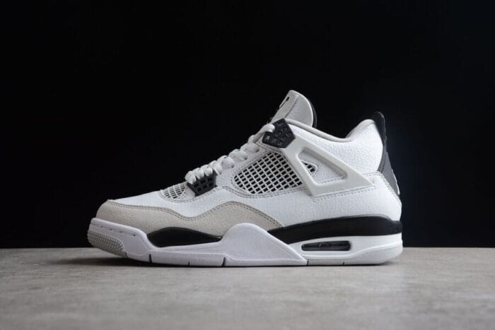 Air Jordan 4 Military Black - Imagem 4
