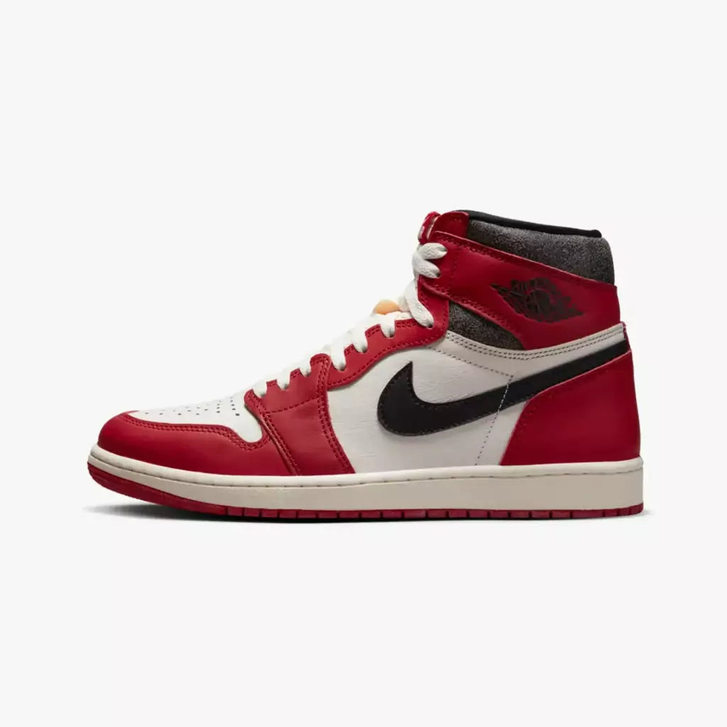 capa-chicago1-f41fa3d5565241843f16835652800015-1024-1024 Air Jordan 1 High Chicago Lost and Found - Imagem 1
