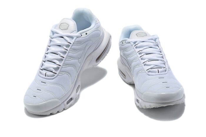 Air Max TN Plus Triple White - Imagem 4