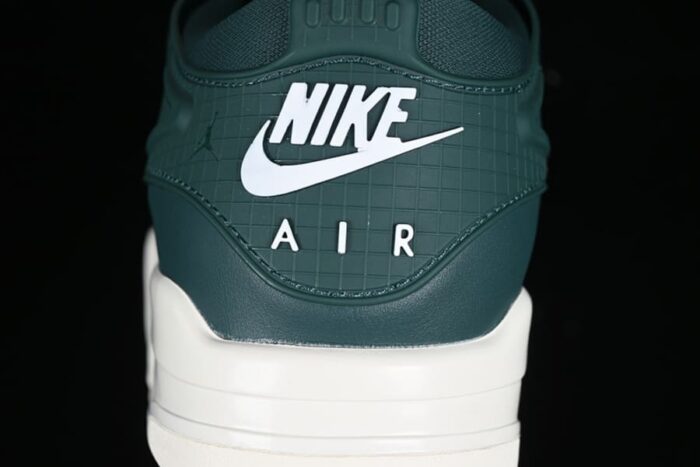 Air Jordan 4 RM Oxidized Green - Imagem 5