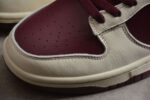 Nike Dunk Low Premium Valentine's Day - Imagem 13